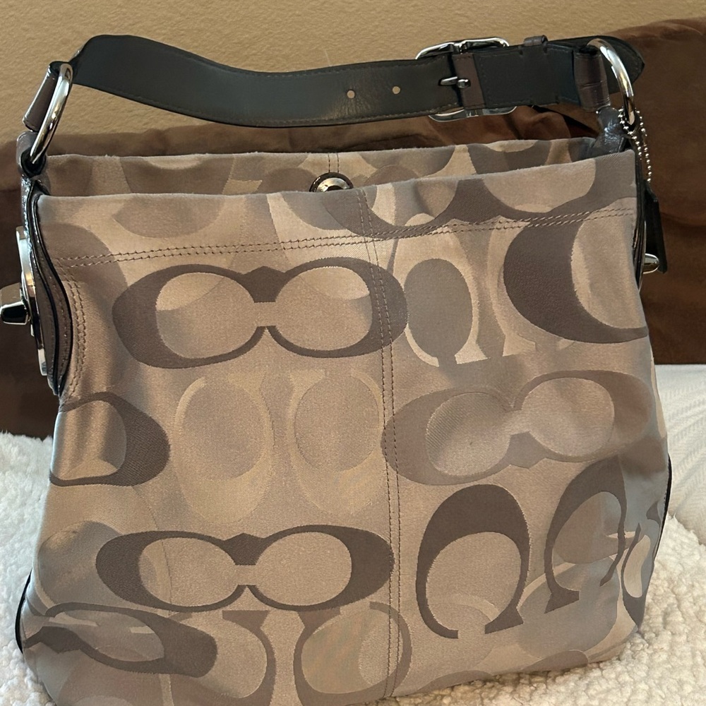Stylish Coach Designer Grey Bag